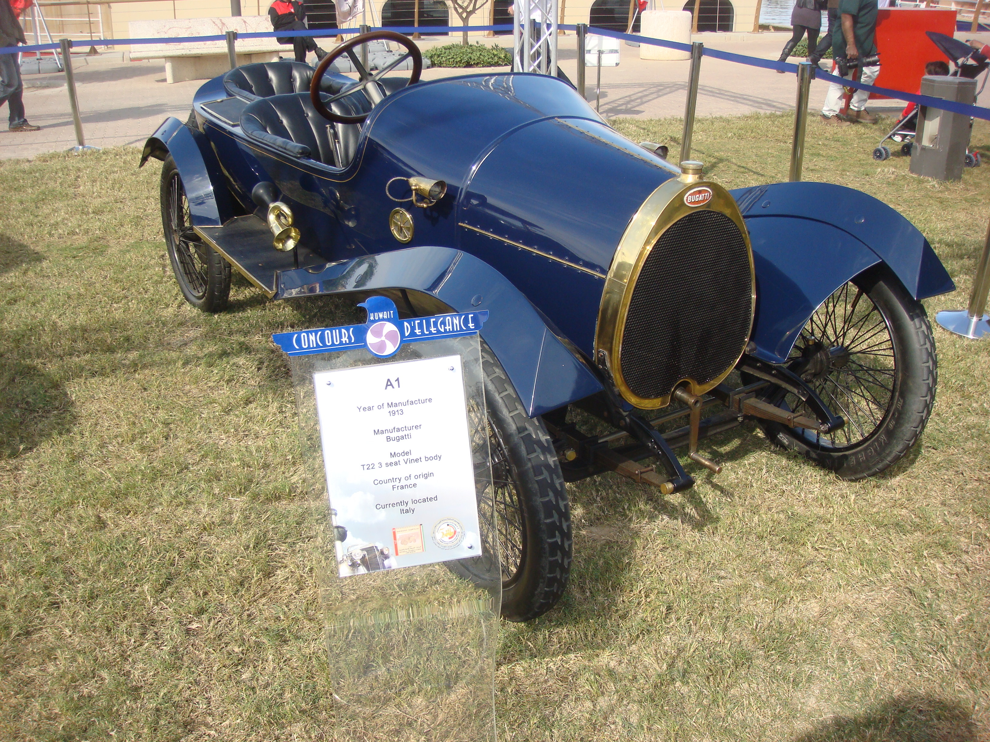 Bugatti, The Ultimate Gentlemen's Dream Car - Gentlemen's Guide OC